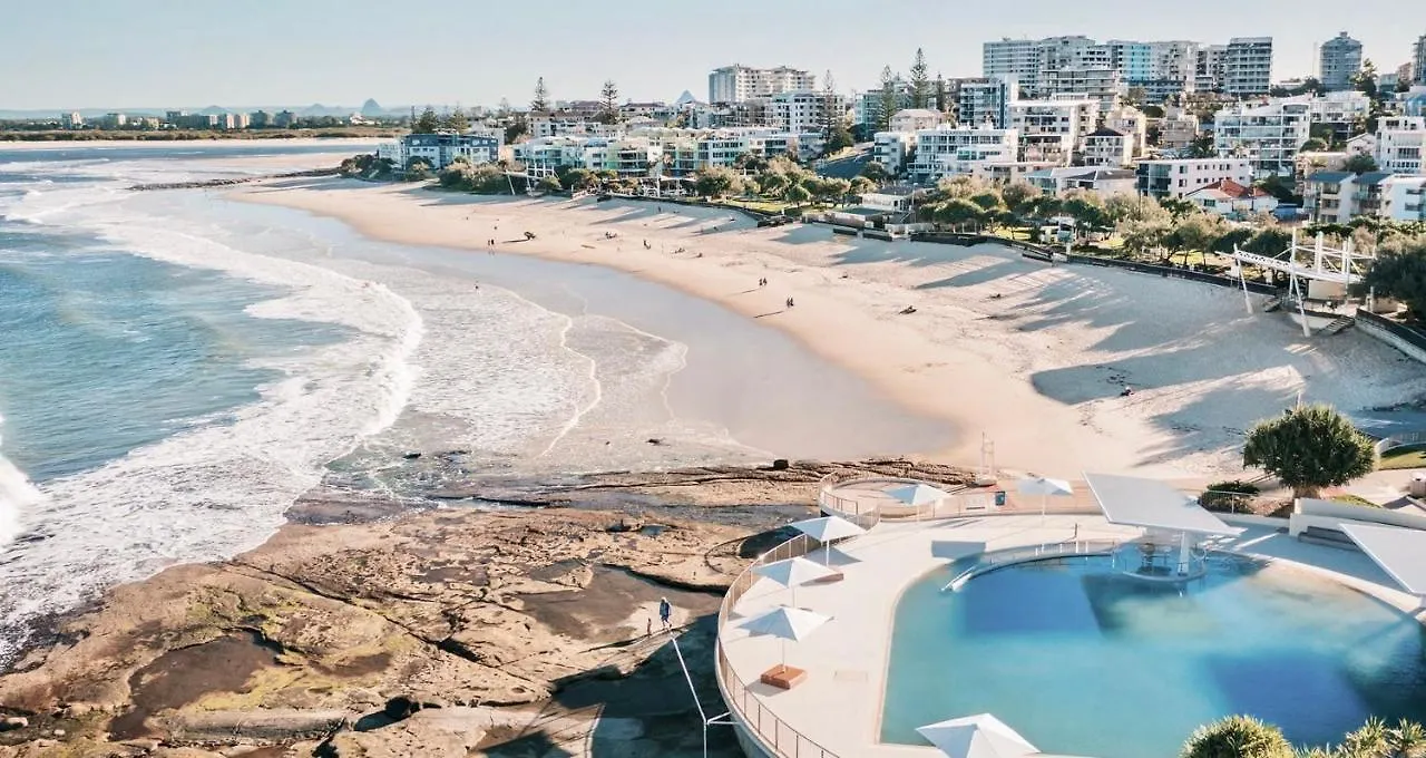 Retro Style Apartment Kings Beach With Ocean Views Caloundra Australia